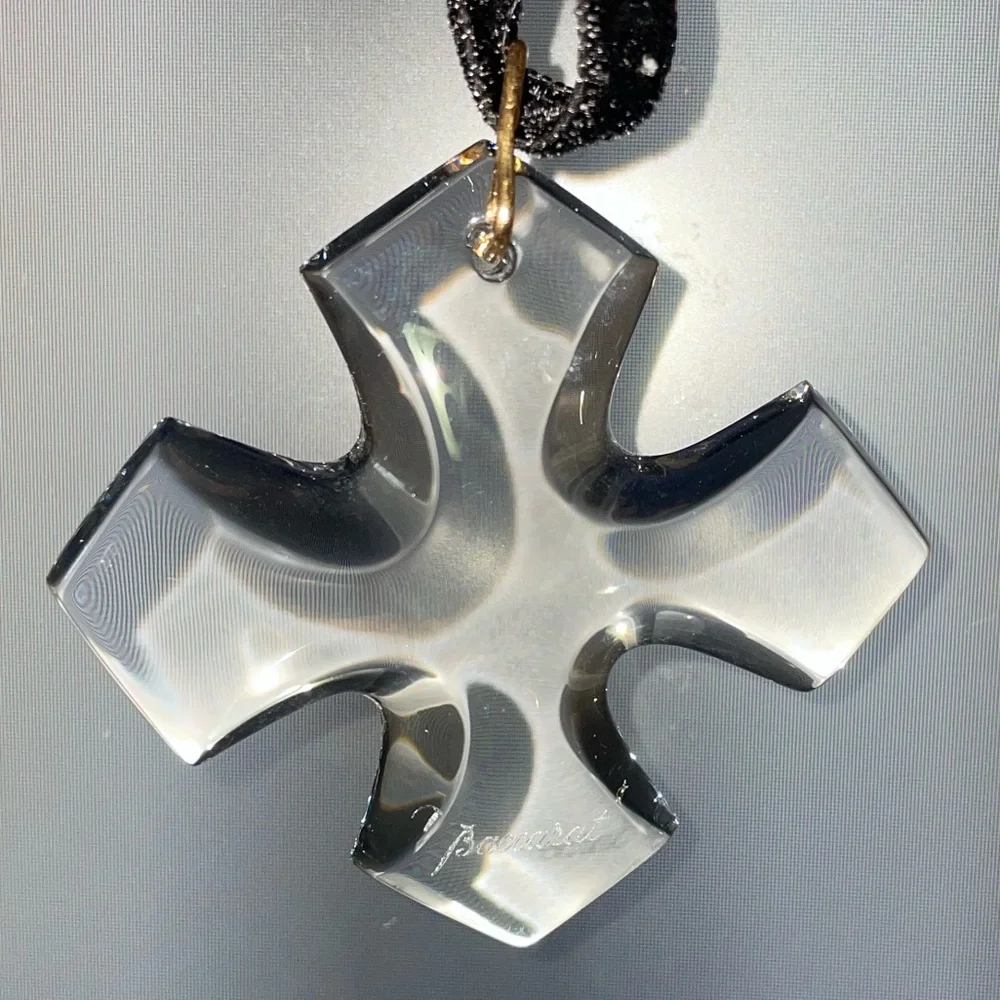 Baccarat Clear Crystal Cross Shaped Necklace‎ with Gold